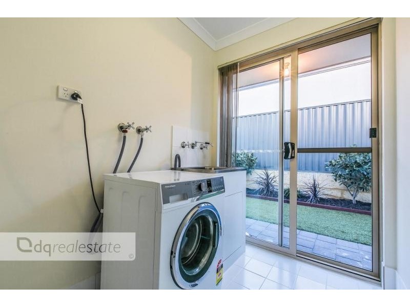 46 Alhambra Parkway, Landsdale WA 6065