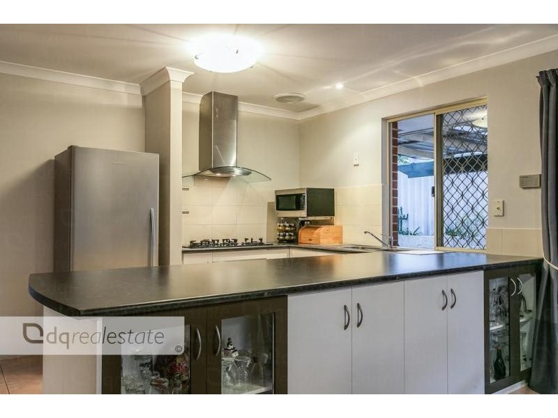 14 Nellie Court, Marangaroo WA 6064