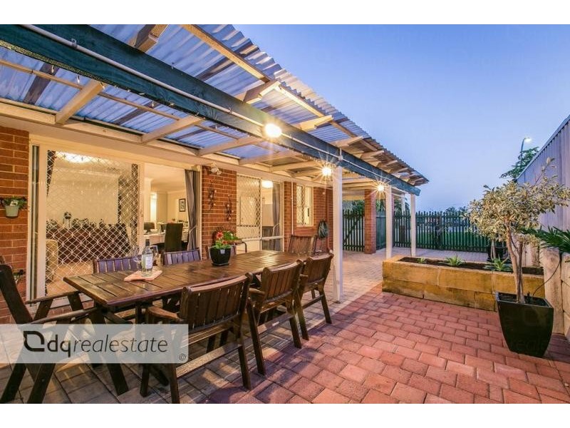 14 Nellie Court, Marangaroo WA 6064