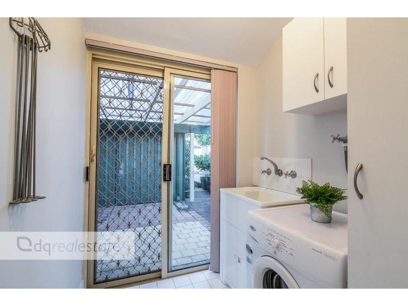 14 Nellie Court, Marangaroo WA 6064