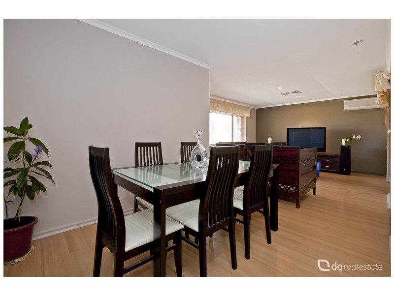 12 Radian Road, Beldon WA 6027