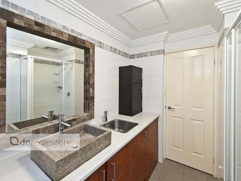 1/81 Grand Boulevard, Joondalup WA 6027