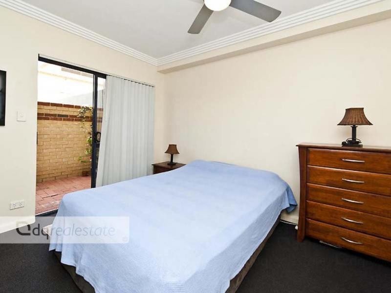 1/81 Grand Boulevard, Joondalup WA 6027