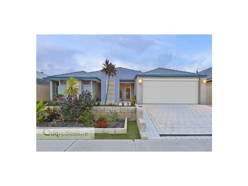 102 Da Vinci Drive, Tapping WA 6065