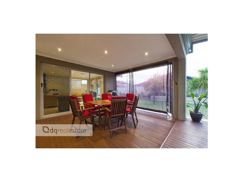 102 Da Vinci Drive, Tapping WA 6065