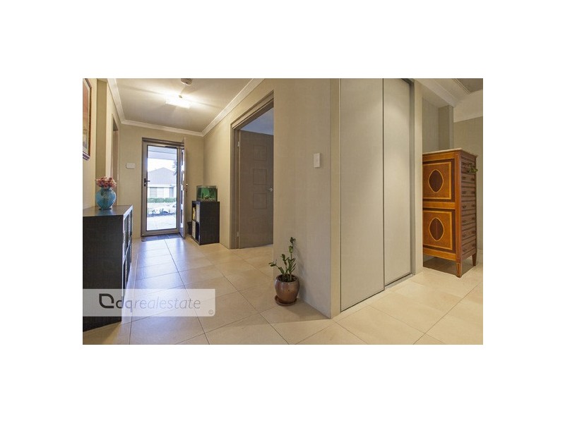 102 Da Vinci Drive, Tapping WA 6065