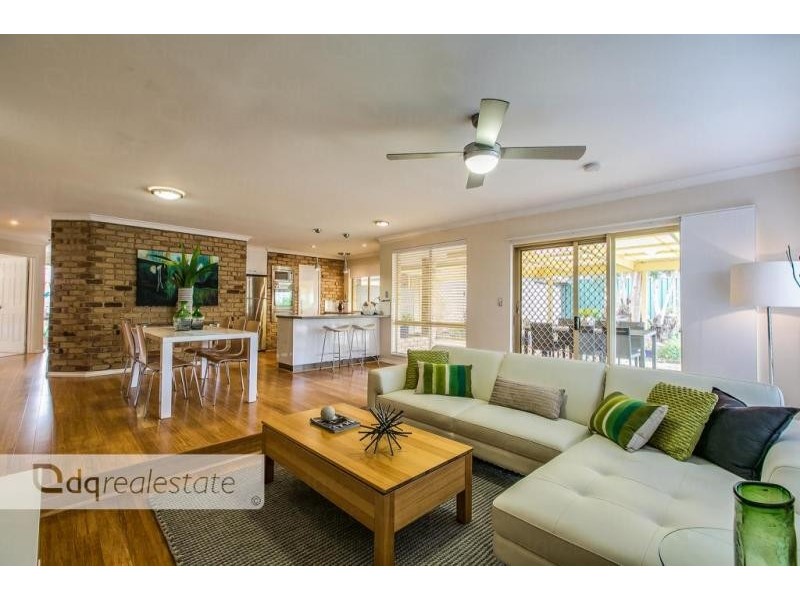 18 Richardson Court, Woodvale WA 6026