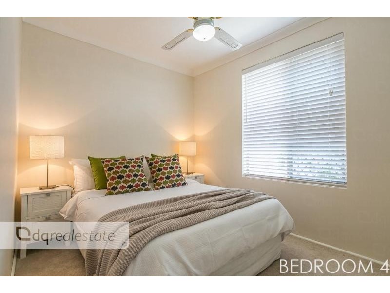 18 Richardson Court, Woodvale WA 6026