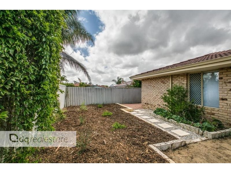 18 Richardson Court, Woodvale WA 6026