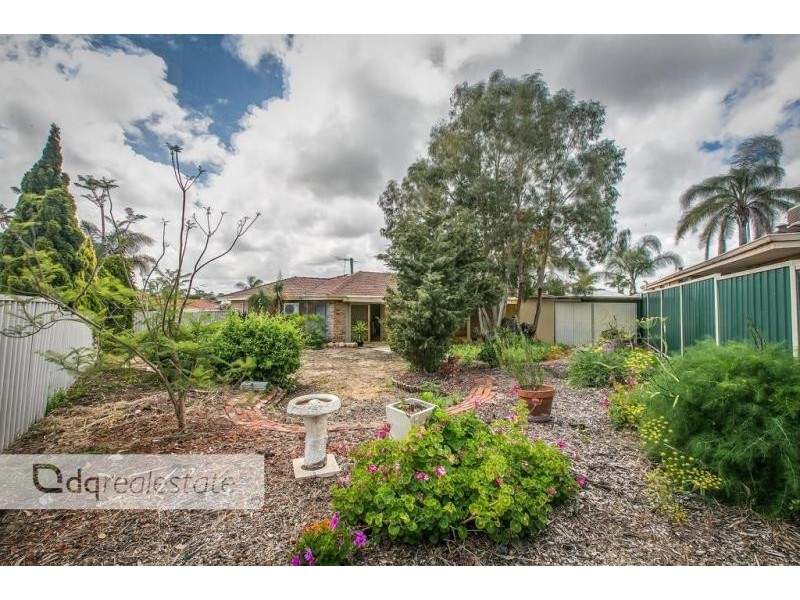 18 Richardson Court, Woodvale WA 6026