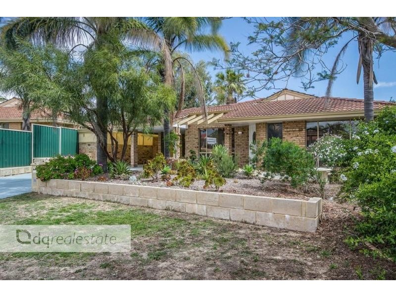 18 Richardson Court, Woodvale WA 6026