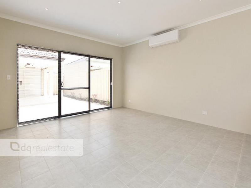 55 Fairbourne Approach, Butler WA 6036