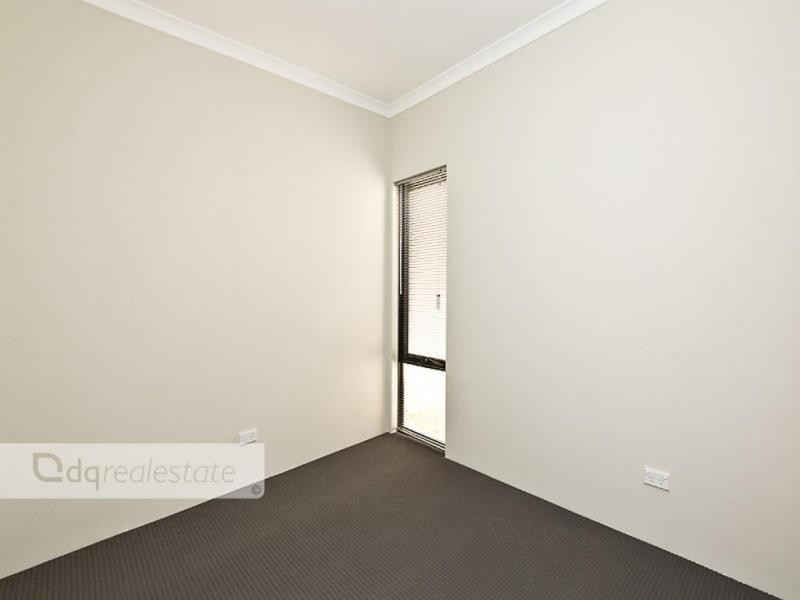 55 Fairbourne Approach, Butler WA 6036