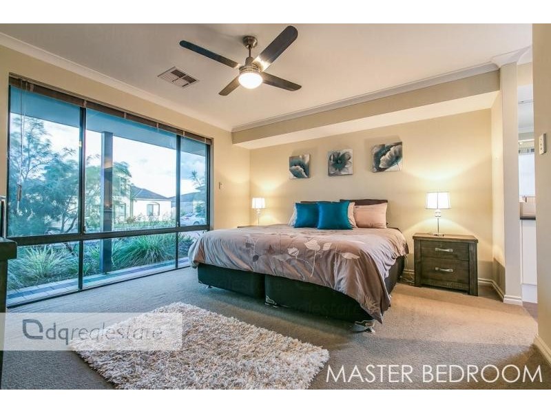 11 Birmingham Way, Darch WA 6065