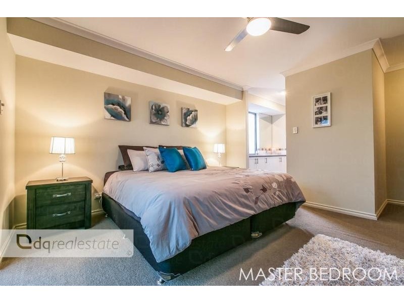 11 Birmingham Way, Darch WA 6065