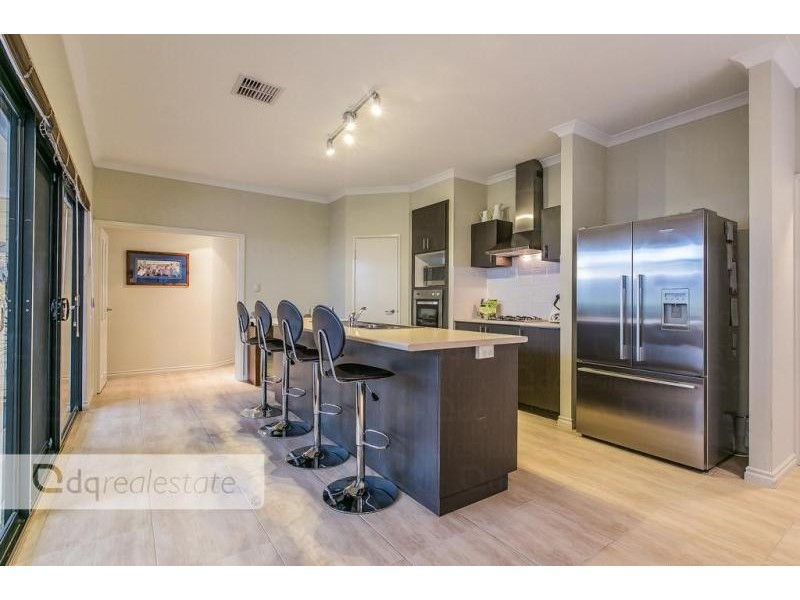 11 Birmingham Way, Darch WA 6065