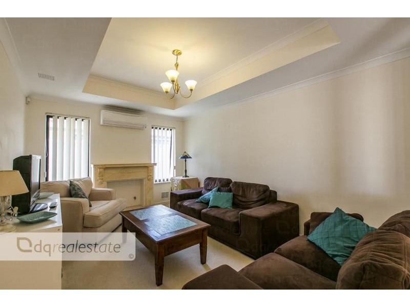 59 St Albans Road, Nollamara WA 6061