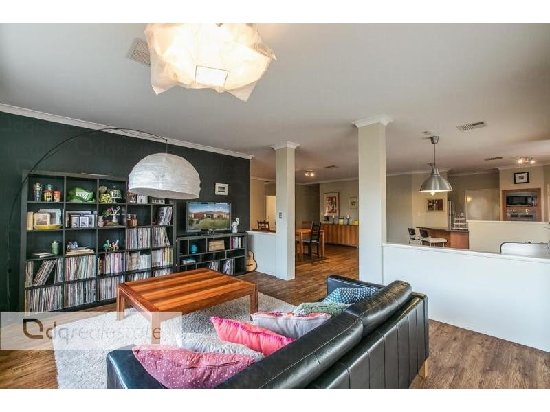 6 Naismith Road, Tapping WA 6065