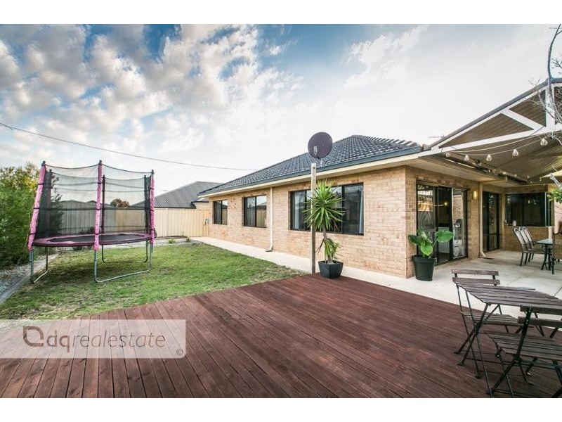 6 Naismith Road, Tapping WA 6065