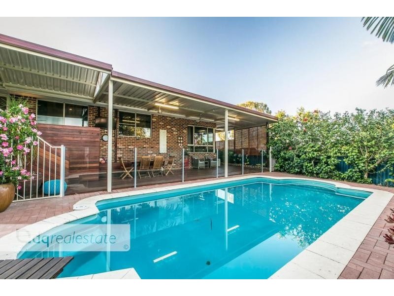 14 Penny Lane, Woodvale WA 6026