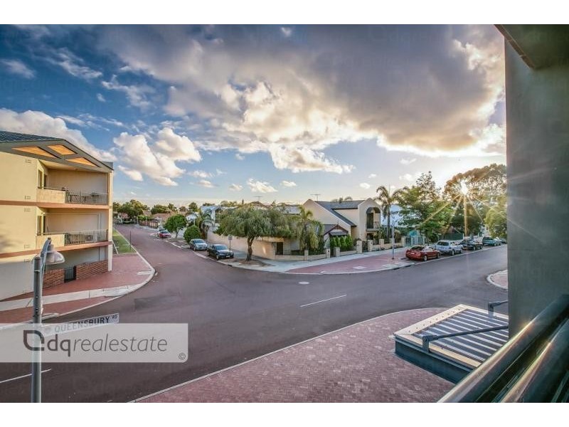 13/56 Grand Boulevard, Joondalup WA 6027