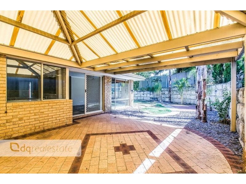 9 Wellard Grove, Woodvale WA 6026