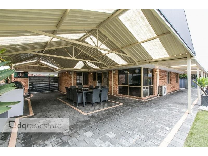 21 Lyell Grove, Woodvale WA 6026