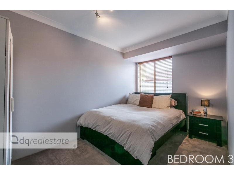 21 Lyell Grove, Woodvale WA 6026