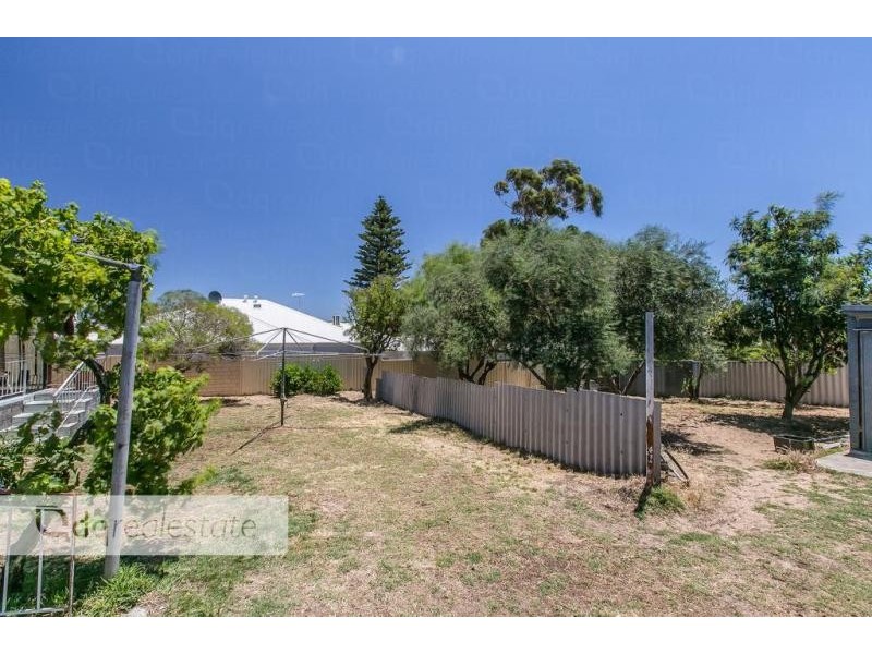 13 Chipala Road, Westminster WA 6061