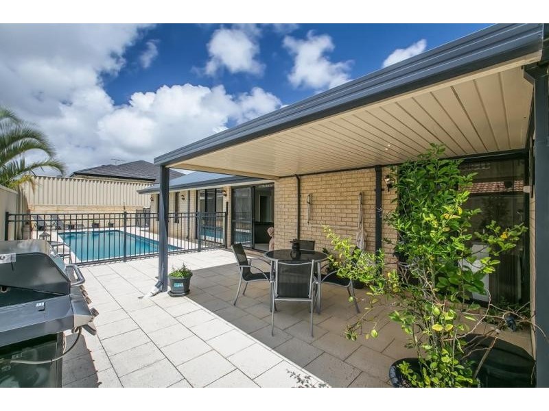 54 Hinchinbrook Avenue, Ridgewood WA 6030