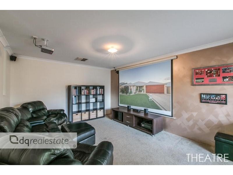 15 Rometta Way, Sinagra WA 6065