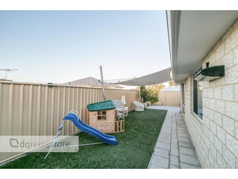 15 Rometta Way, Sinagra WA 6065