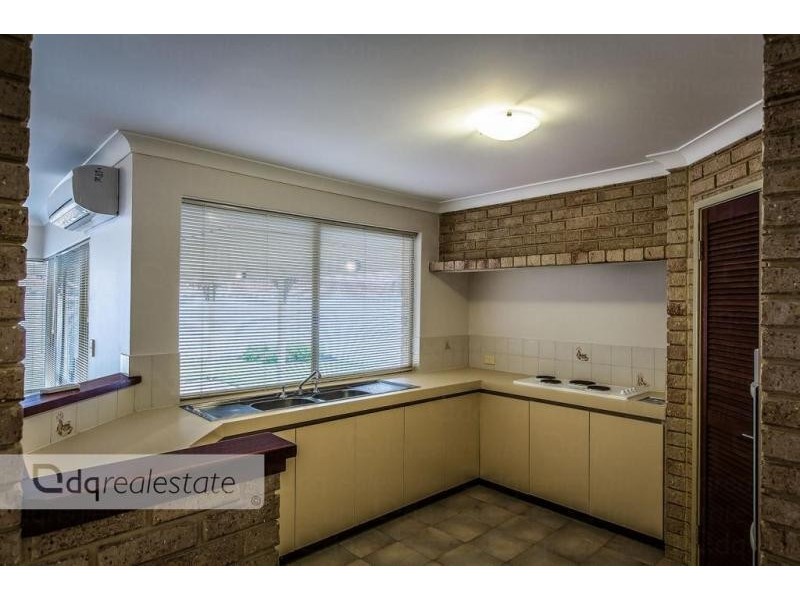 127 Camarino Drive, Woodvale WA 6026