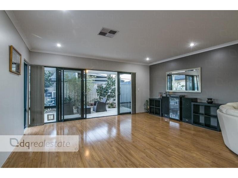 29 Camrose Lane, Darch WA 6065