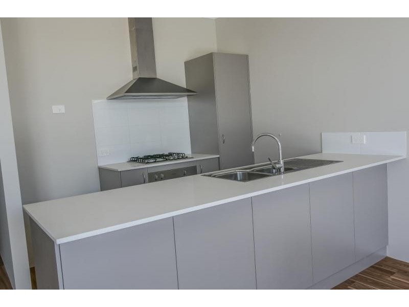 11 Rooney Street, Clarkson WA 6030