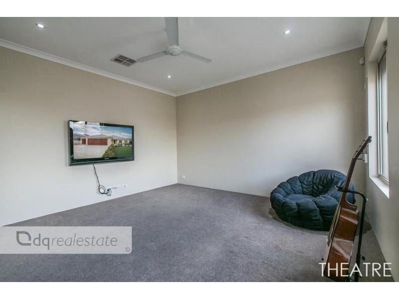 8 Pintaudi Court, Landsdale WA 6065