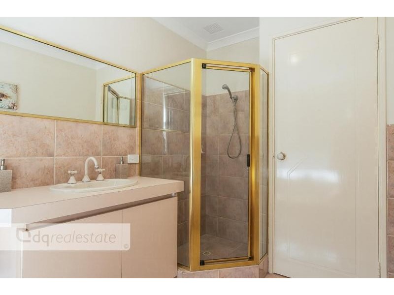 17 Sherlock Rise, Carramar WA 6031