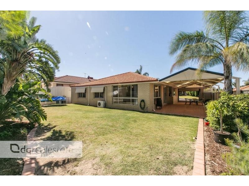 17 Sherlock Rise, Carramar WA 6031