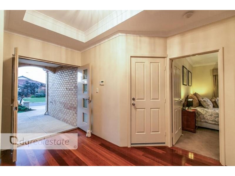 2 Craighall Turn, Madeley WA 6065