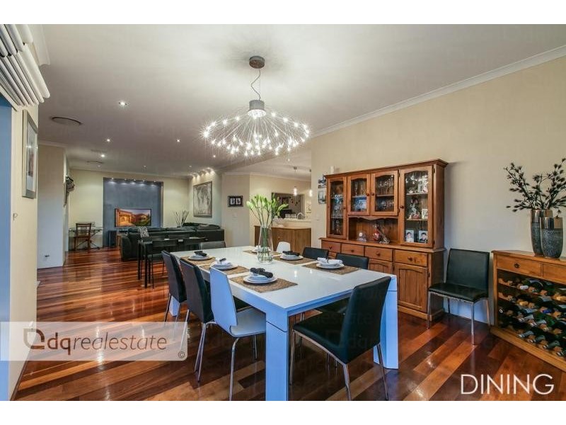 2 Craighall Turn, Madeley WA 6065