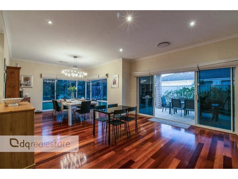 2 Craighall Turn, Madeley WA 6065