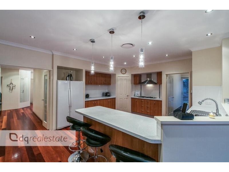 2 Craighall Turn, Madeley WA 6065