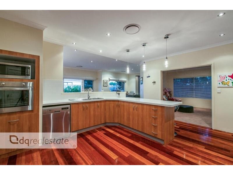 2 Craighall Turn, Madeley WA 6065
