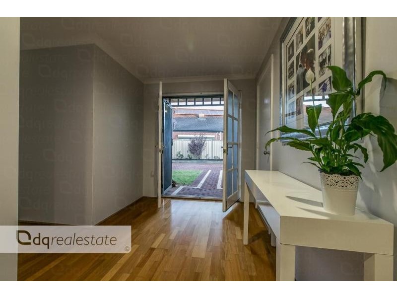 35 Limerick Crecsent, Darch WA 6065