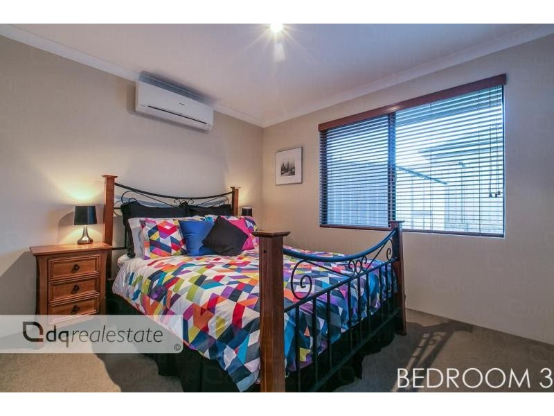 35 Limerick Crecsent, Darch WA 6065