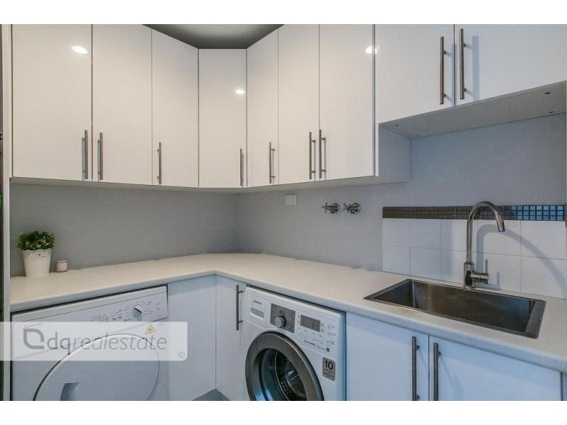 35 Limerick Crecsent, Darch WA 6065