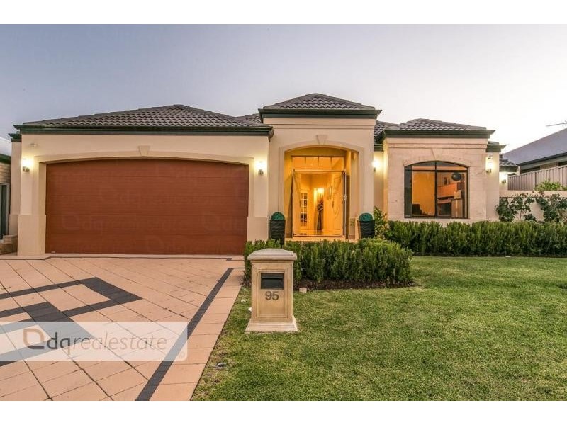 95 Belvoir Parkway, Darch WA 6065