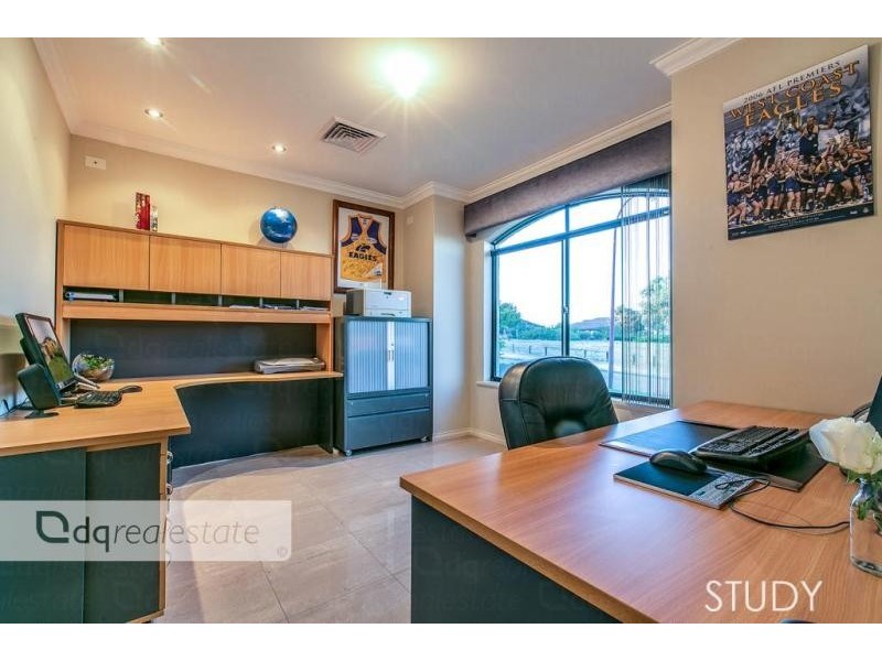 95 Belvoir Parkway, Darch WA 6065