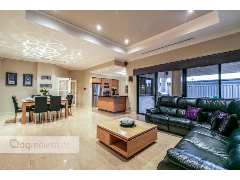 95 Belvoir Parkway, Darch WA 6065