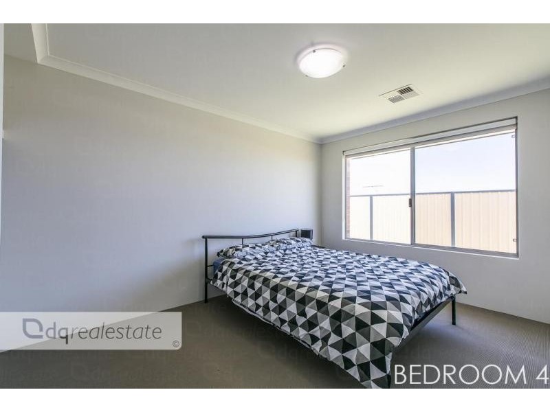 9 Prion Pass, Tapping WA 6065